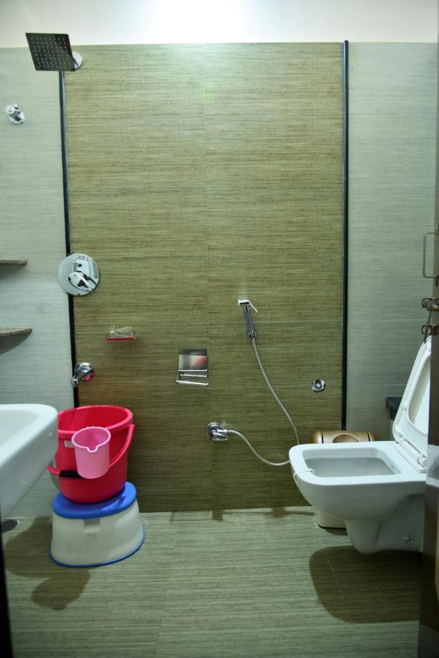 Mango Tree Homestay ฮัมปี ภายนอก รูปภาพ